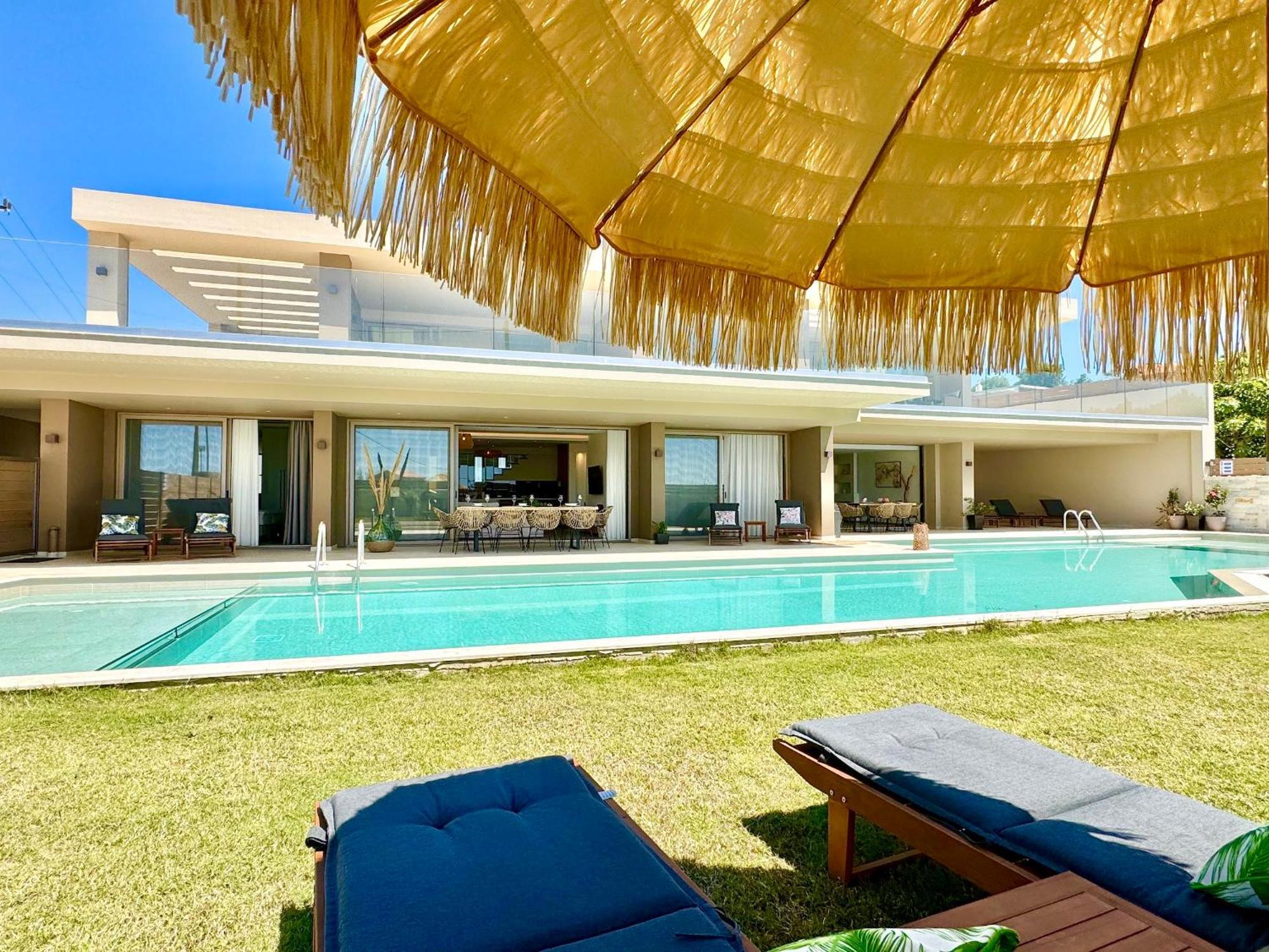 Villa Afionas Aethereum Luxury Concept By Dadovillas